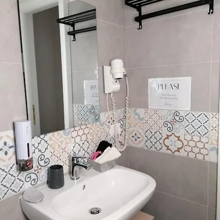 Grazioso Posizione Ideale Metro C Apartment *