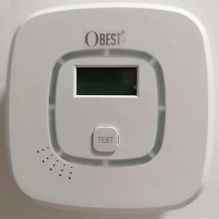 Apartment Grazioso Posizione Ideale Metro C Rome