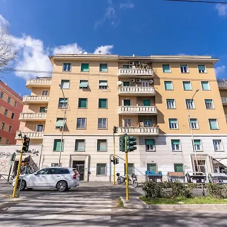 Interno 10 - Centre St Camillo Hospital *