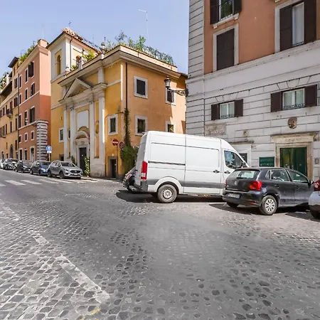 Pantheon Luxe Harmony Apartment