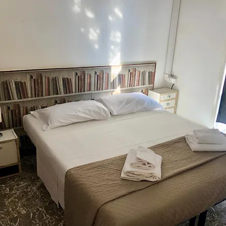 Silton's Guest house *