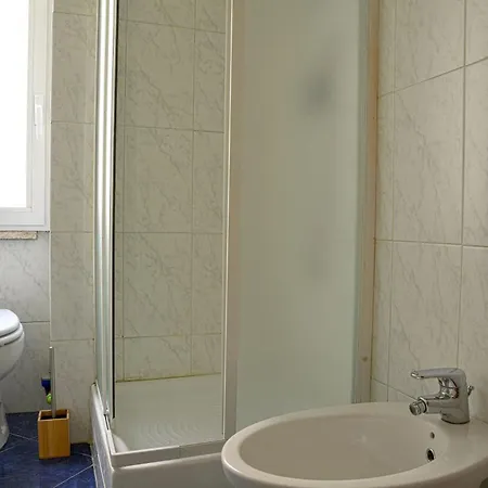 Gemelli Holidays 2: Dual Loft With Private Courtyard Apartment *