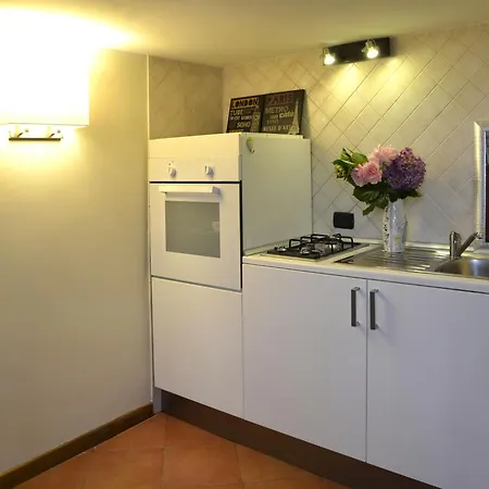 Gemelli Holidays 2: Dual Loft With Private Courtyard *