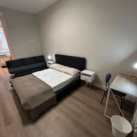 Guest house Principal *