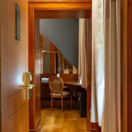 Hotel Isa 4*