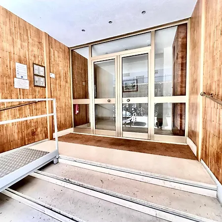 Vatican Glamorous At Passeggiata Del Gelsomino - Free Parking, 4 Guests, - Jubilee Ideal 로마