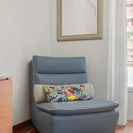 543 Appia Avenue - Metro A Daire