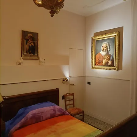 Homestay Gay House - Only Gay