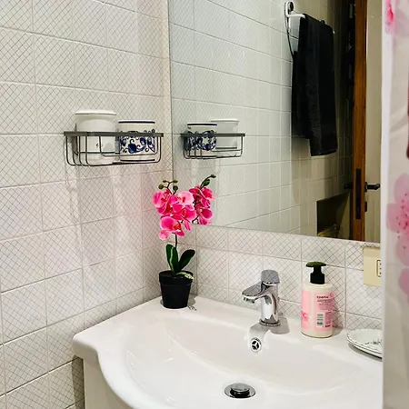 La Casa Di Bubi - 3 Minuti A Piedi Metro Libia Apartment *