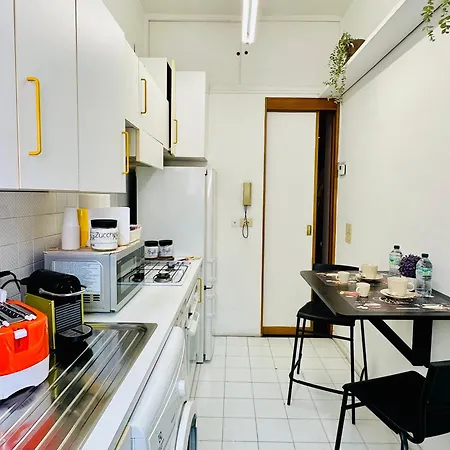 La Casa Di Bubi - 3 Minuti A Piedi Metro Libia Apartment