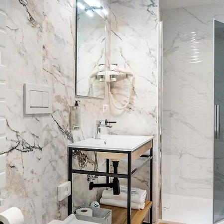 Colonna Guest house *