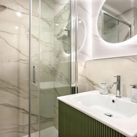 Venus Allbnb Guest house