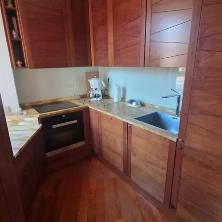 Luxury Delle Fratte Apartment