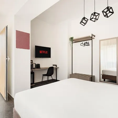 Guest house Adelante San Giovanni *
