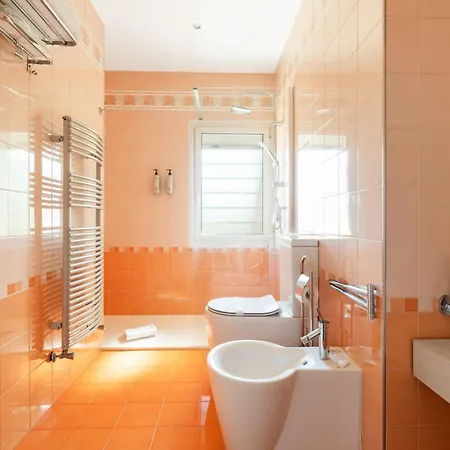 Adelante San Giovanni Guest house *
