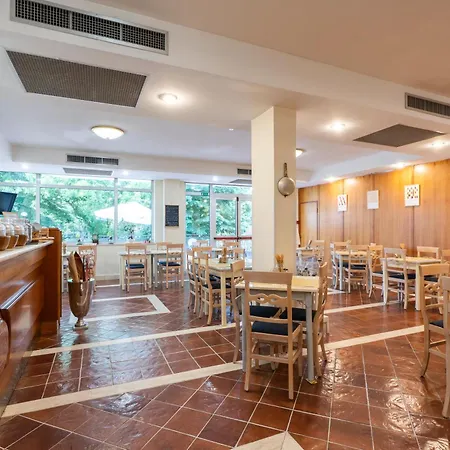 Hotel Torre Di Pratolungo 3*