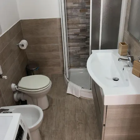 Casa Matteo53 Termini - Castro Pretorio