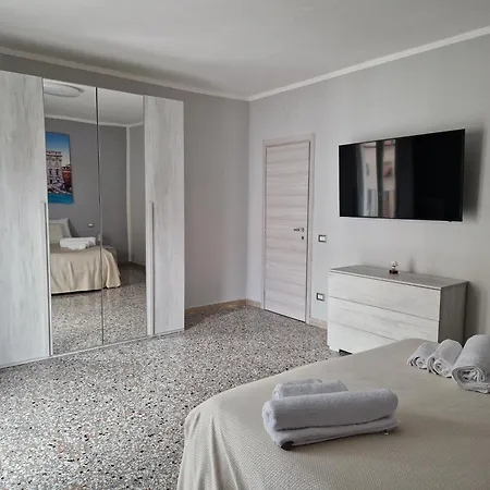 Domus Alessio Apartment