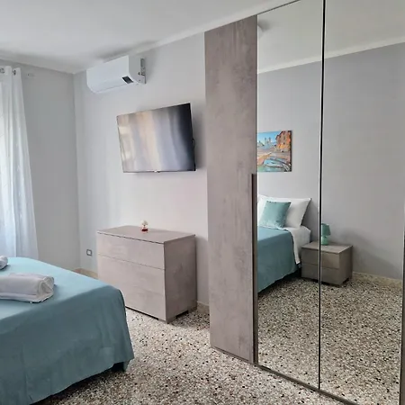 Apartment Domus Alessio *