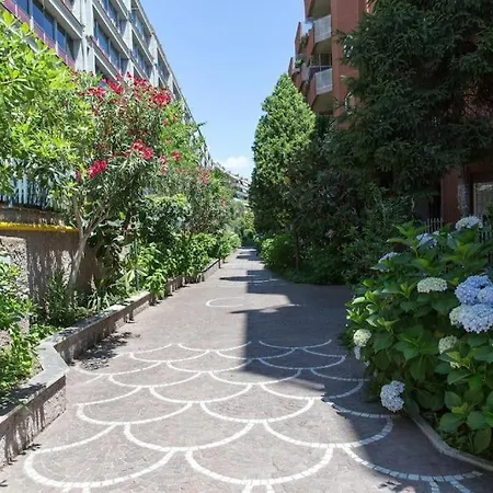 Blu Flamingo, Eleganza E Comfort A Trastevere Apartment Rome