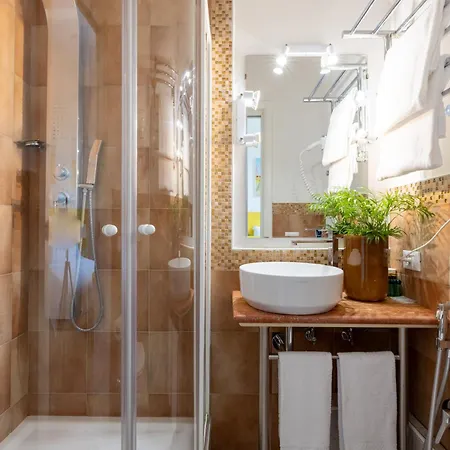 Superior Relais Fcollection Temple View Roma