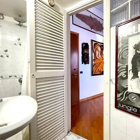 Our Arty Flat In Monti
