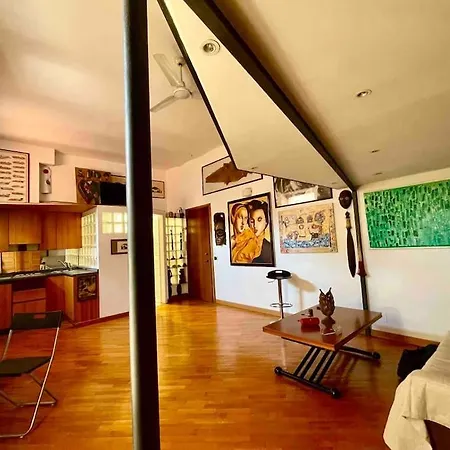 Our Arty Flat In Monti Rome