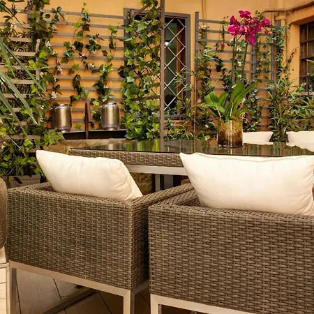Domus Domitia Luxury Living * Rome