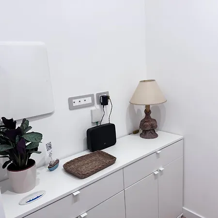 Dima Cute Flat In Apartment Rome