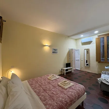 Le Due Torri In Rione Monti Apartment *