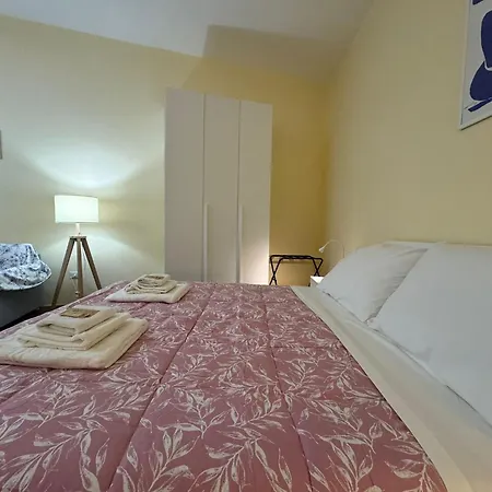 Le Due Torri In Rione Monti Apartment