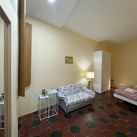 Apartment Le Due Torri In Rione Monti Rome