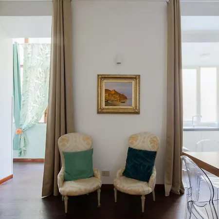 Apartment Domus Allegra Trevi Fountain - From 2 To 10 People *