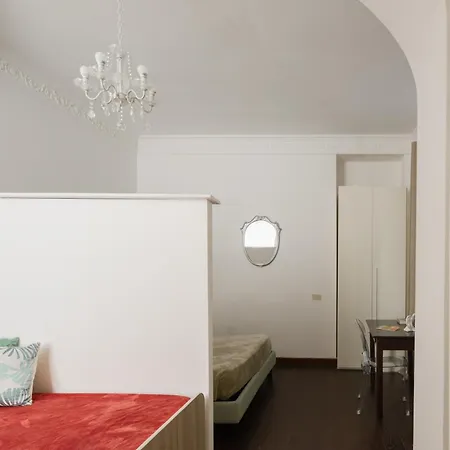 Apartment Domus Allegra Trevi Fountain - From 2 To 10 People Rome