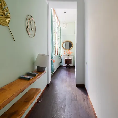 Apartment Domus Allegra Trevi Fountain - From 2 To 10 People Rome