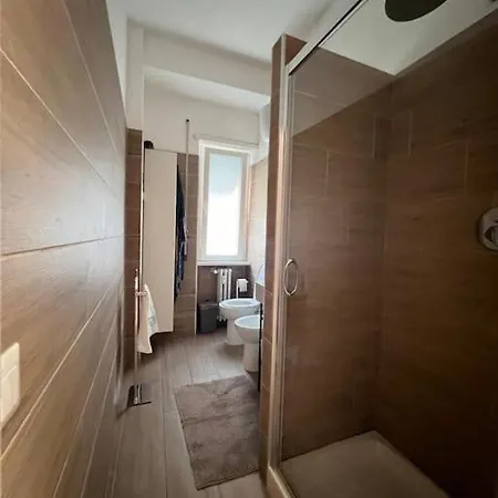 Grazioso Tiburtina - 3 Bedrooms Rome