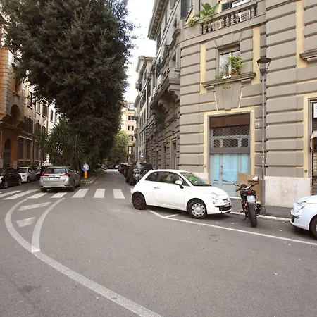 Apartment Tutta Luxury 3br House Rome