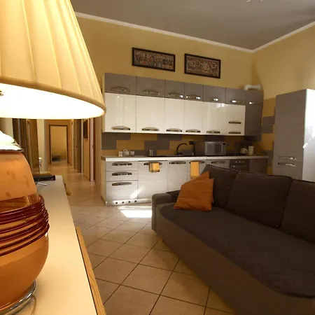 Tutta Luxury 3br House Apartment *