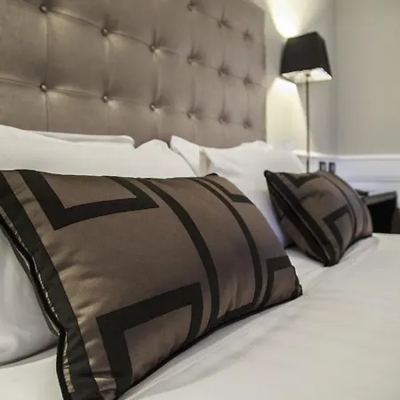 The Independent 4* Roma