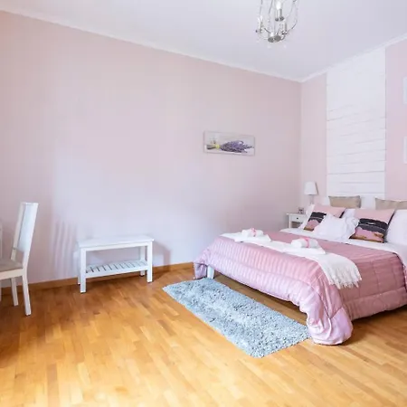 Florje House Apartment *