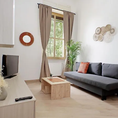 Maya - Boutique Roma
