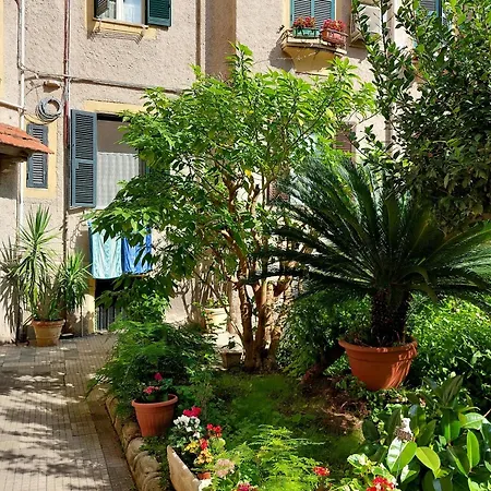 4bnb - Queen Mary Vatican Apartment Rome
