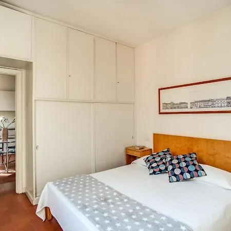 Apartment Charming House By The Colosseum *