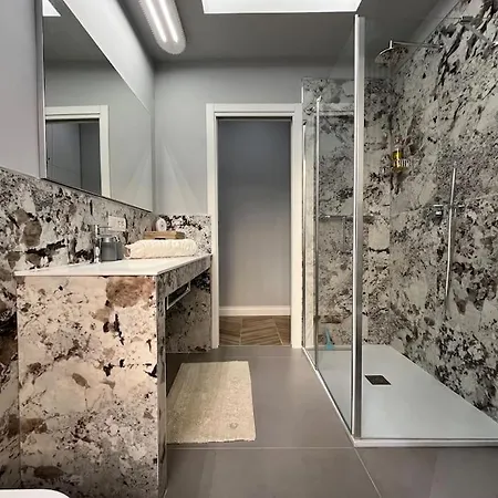 Apartment G&g *