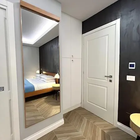 Apartment G&g