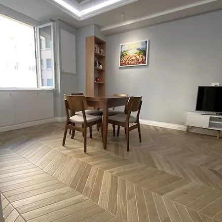 G&g Apartment *