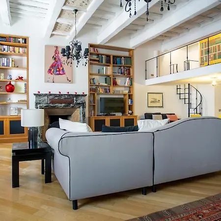 Angi's The New Luxury In Heart Apartment