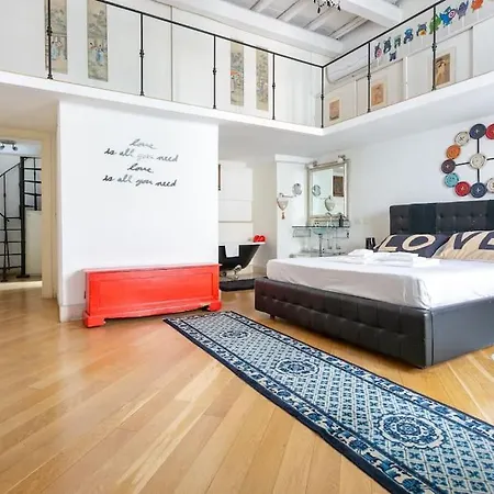 Angi's The New Luxury In Heart Apartment