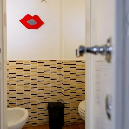 Angi's The New Luxury In Heart Apartment *