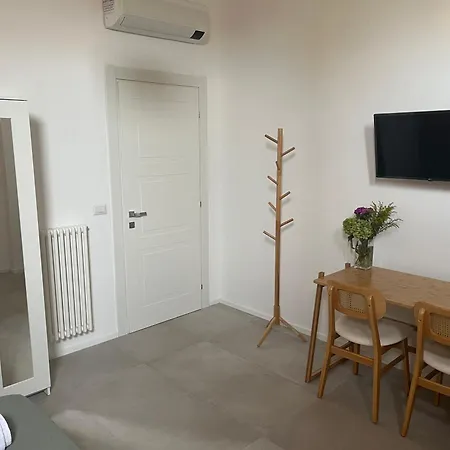 Lodi Modern House Rome